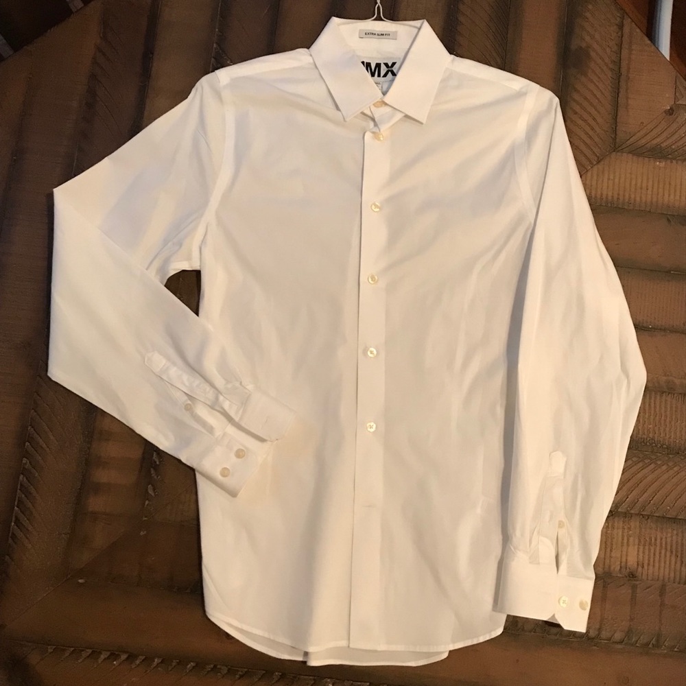 Men’s White Express dress shirt. Extra slim fit